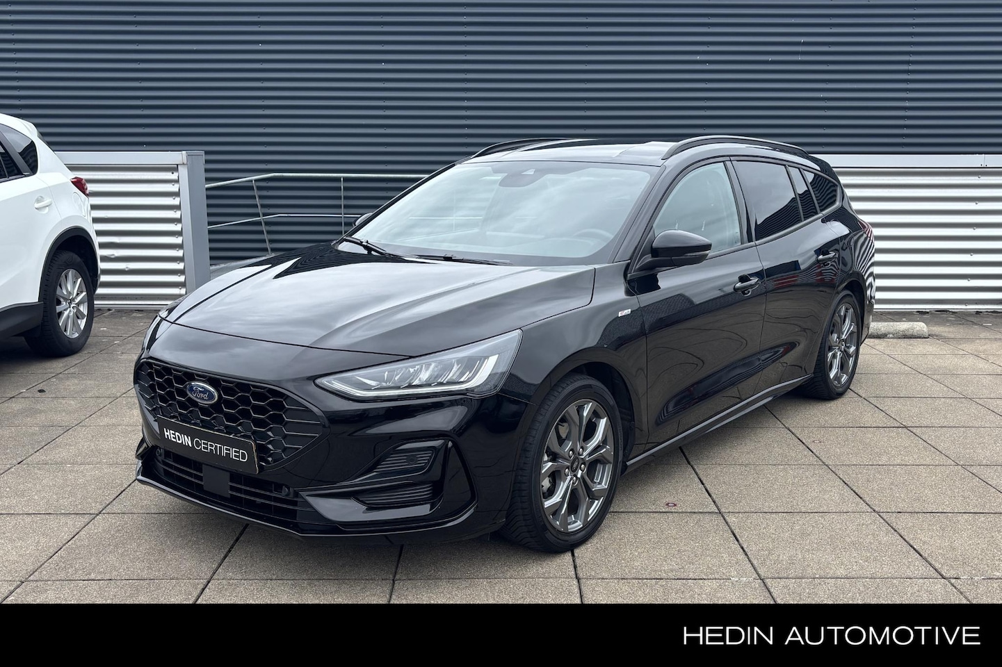 Ford Focus Wagon - 1.0 EcoBoost Hybrid ST Line | Winter Pack - AutoWereld.nl