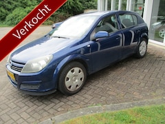 Opel Astra - 1.6 Enjoy