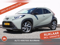 Toyota Aygo X - 1.0 VVT-i MT Envy ORG NL, Apple Carplay/ Android Auto, Climate Control, Draadloze telefoon