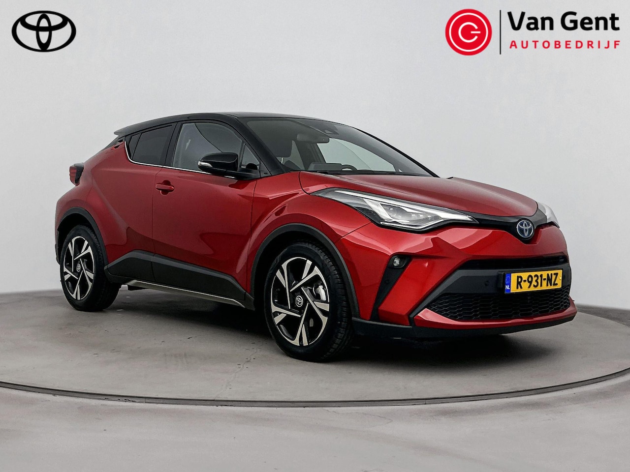 Toyota C-HR - 1.8 Hybrid Style | Apple Carplay / Android Auto | Dodehoek detectie | Stoel/Stuurverwarmin - AutoWereld.nl