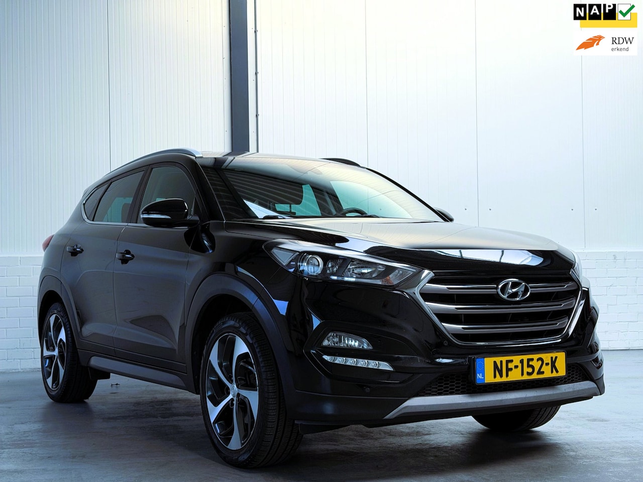 Hyundai Tucson - 1.6 GDi Comfort|Trekhaak|Stoelverwarming - AutoWereld.nl