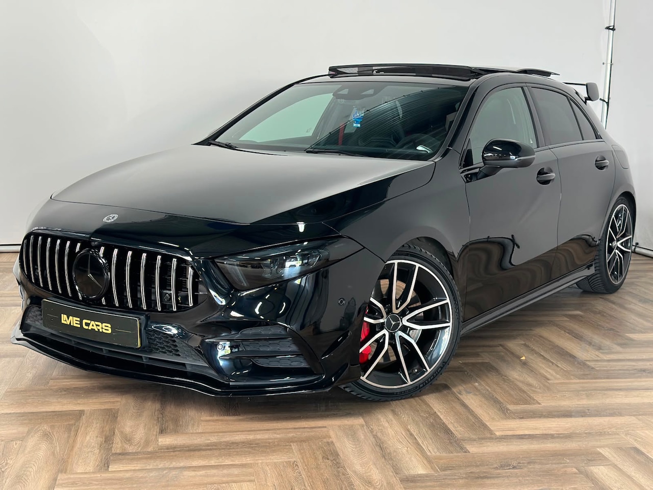 Mercedes-Benz A-klasse - AMG 35 4MATIC Edition 1|PANO|SFEER|INRUIL MOGELIJK - AutoWereld.nl