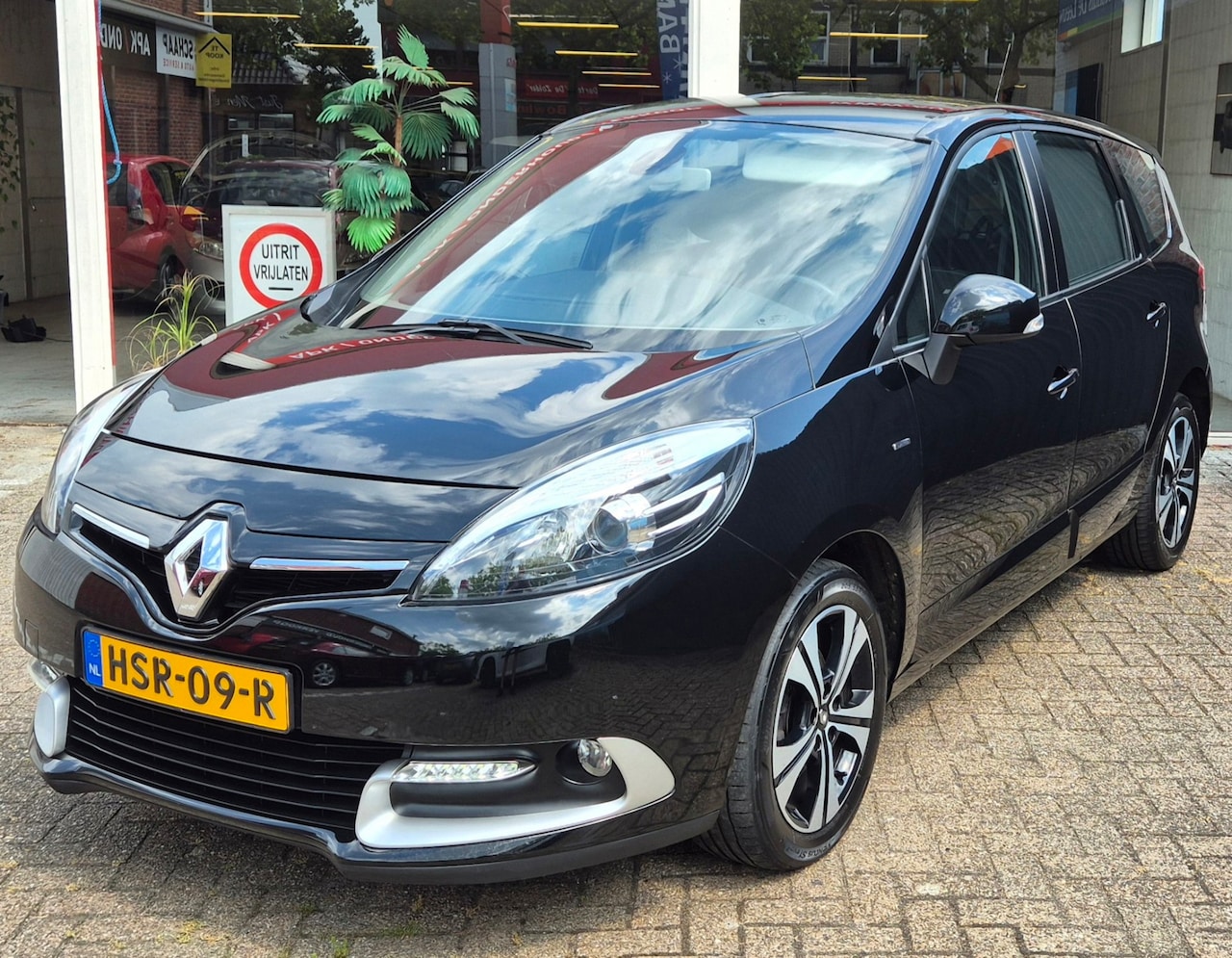 Renault Grand Scénic - 1.2 TCe Bose 7p. 1.2 TCe Bose 7p. - AutoWereld.nl