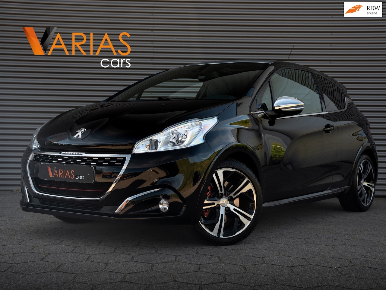Peugeot 208 - 1.6 e-THP GTi Glazen dak Camera Navi - AutoWereld.nl