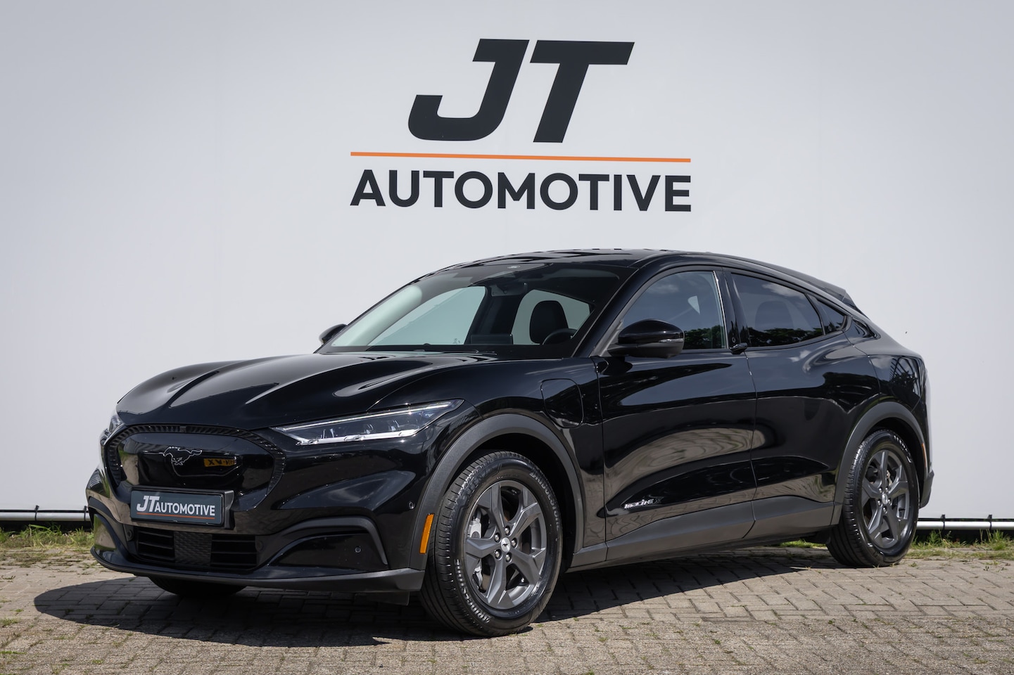 Ford Mustang Mach-E - Extended RWD 98 kWh nlauto 360camera | B&O Ledere bekleding | adaptive cruise | Stoelverwa - AutoWereld.nl