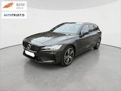 Volvo V60 - T6 Recharge AWD R-Design l PANO l H&K l ACC l 360