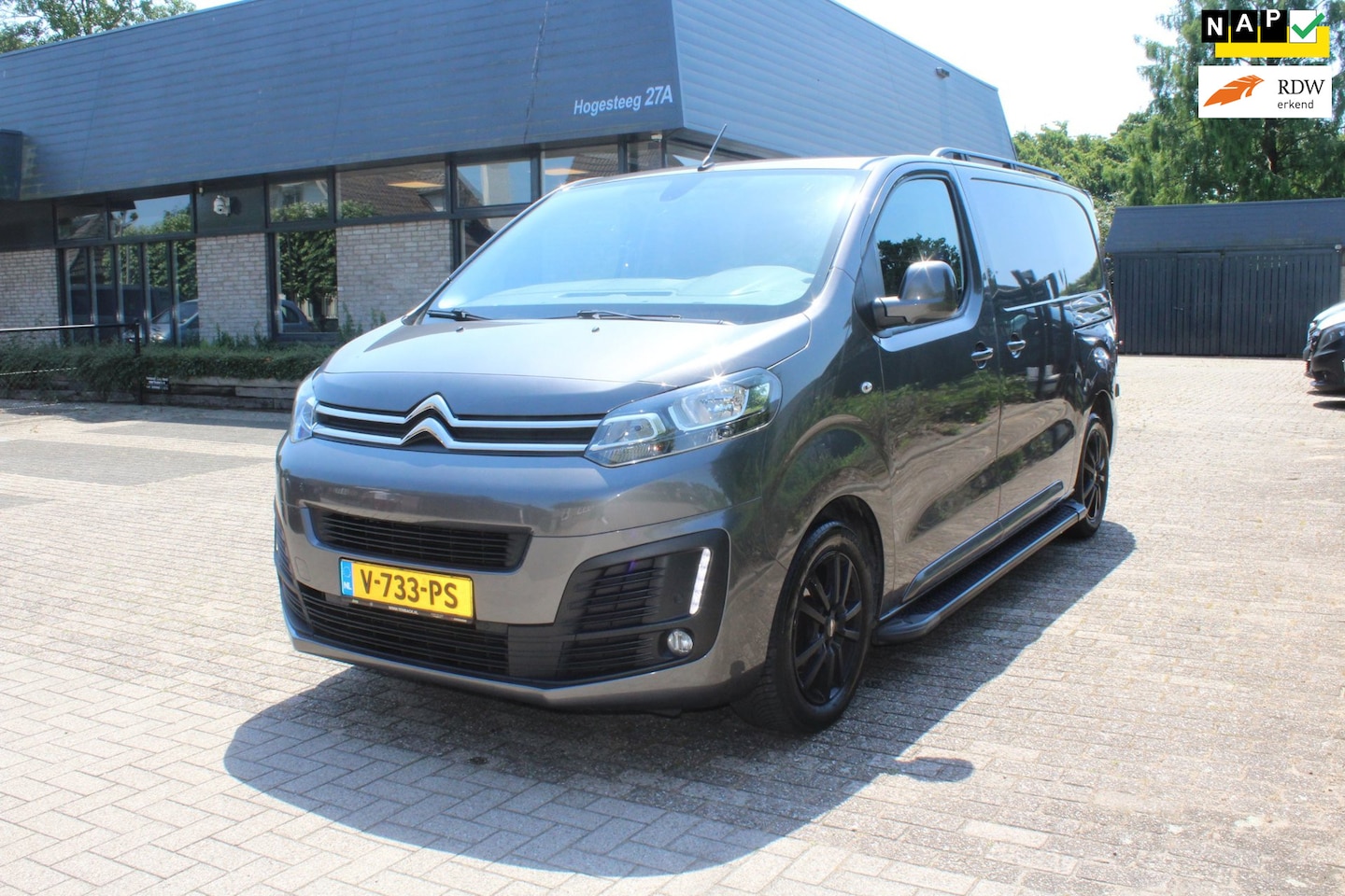 Citroën Jumpy - 2.0 BlueHDI 120 Business M S&S 2 x schuifdeur - AutoWereld.nl