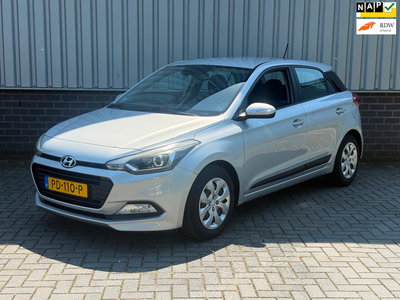 Hyundai i20 - 1.0 T-GDI Comfort |Camera|CuiseCtrl|Navi|LaneAsist|Airco - AutoWereld.nl
