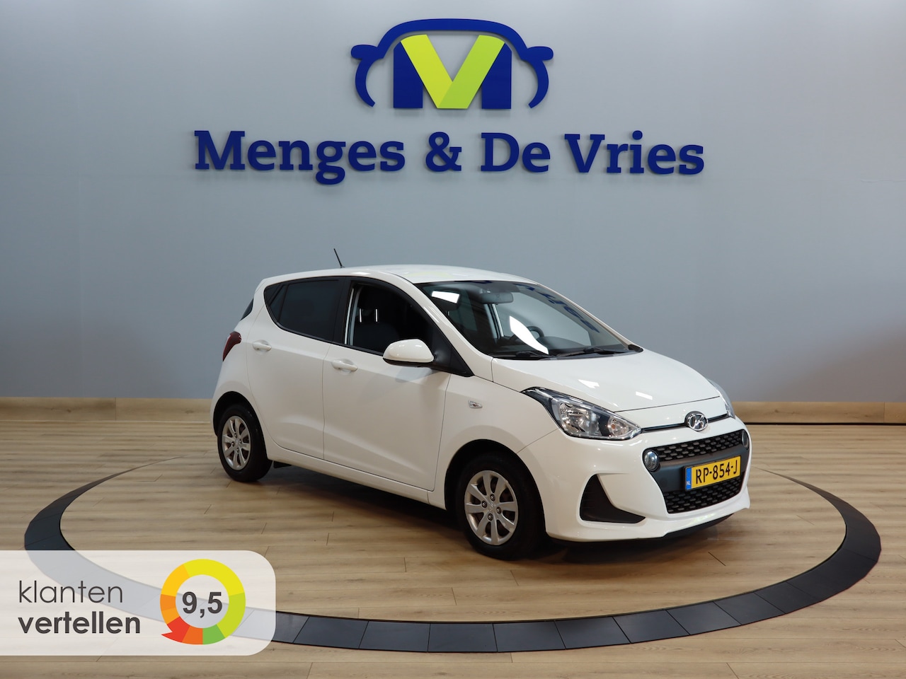 Hyundai i10 - 1.0i Comfort Airco | Cruise Control | NAP | Isofix - AutoWereld.nl