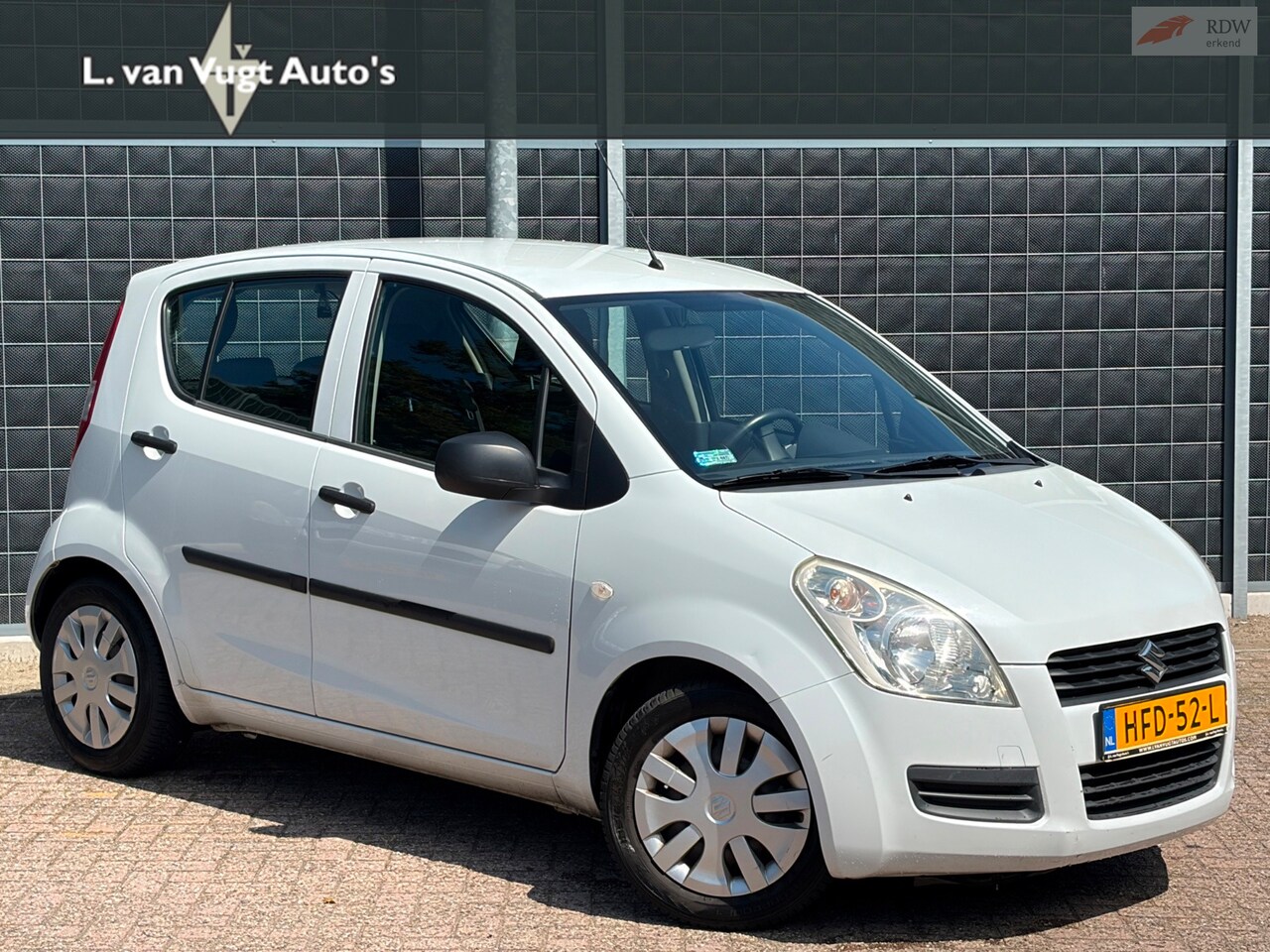 Suzuki Splash - 1.0 VVT Base 1.0 VVT Base - AutoWereld.nl