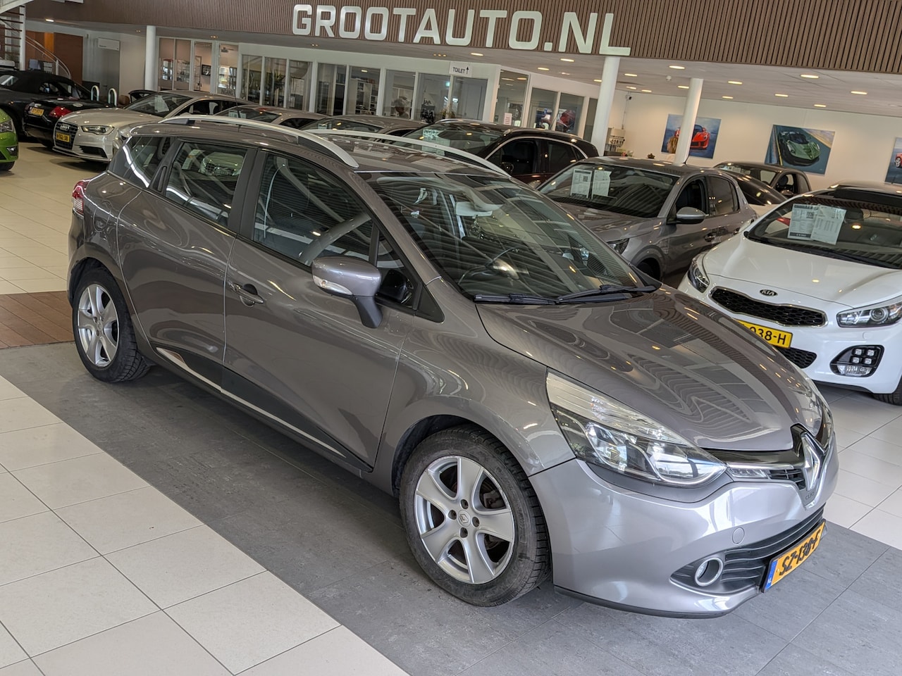 Renault Clio Estate - 0.9 TCe Dynamique Airco, Stuurbekrachtiging - AutoWereld.nl