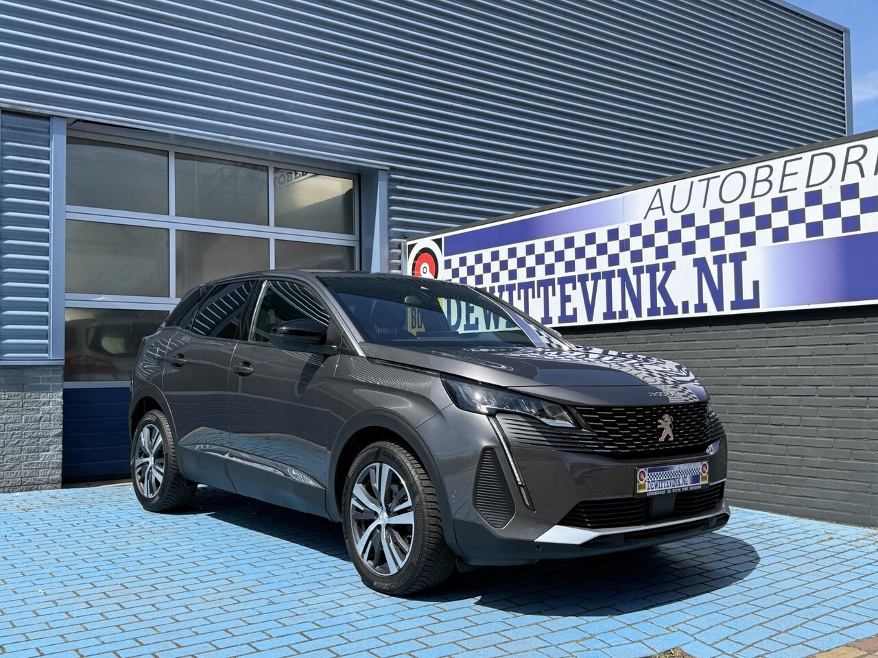 Peugeot 3008 - 1.2 PureTech Allure 1.2 PureTech Allure - AutoWereld.nl