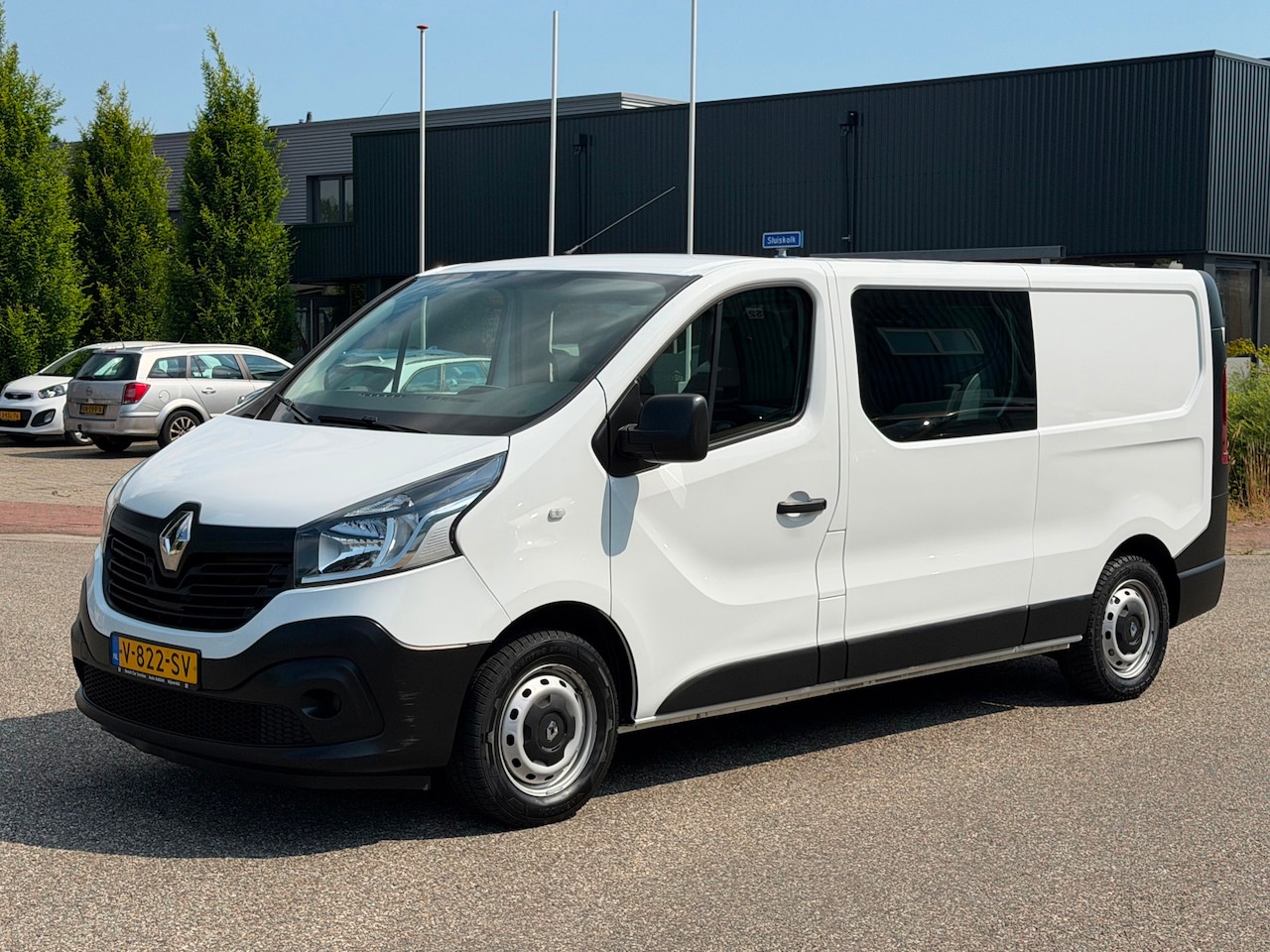 Renault Trafic - 1.6 dCi T29 L2H1 Dubbel Cabine Airco Navi Trekhaak - AutoWereld.nl