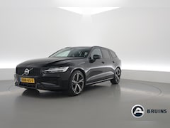 Volvo V60 - 2.0 T6 Plug-in hybrid AWD Plus Dark | Stoel 4 & Stuur Verwarming | achteruitrijcamera | Me