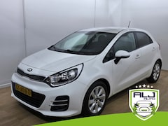 Kia Rio - Occasion 1.2 CVVT ExecutiveLine met parkeercamera | Bomvolle auto | Tweedehands Rio met ne