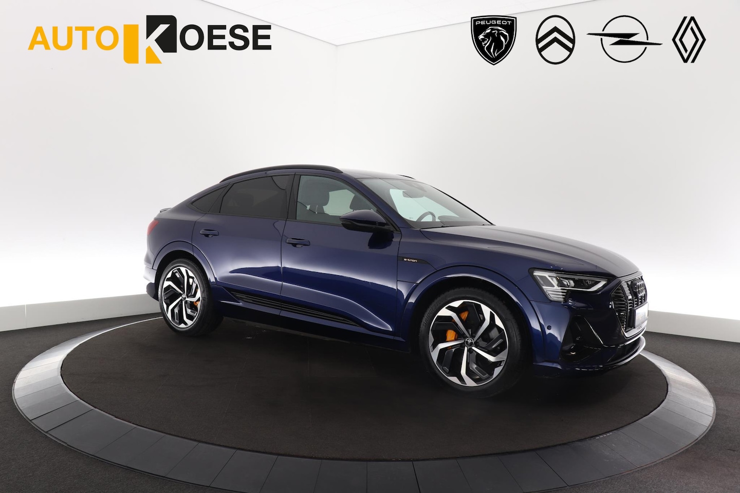 Audi e-tron Sportback - 55 Quattro S Edition 95 kWh 408 pk| Head-Up Display | Luchtvering | Elektronische Kofferkl - AutoWereld.nl