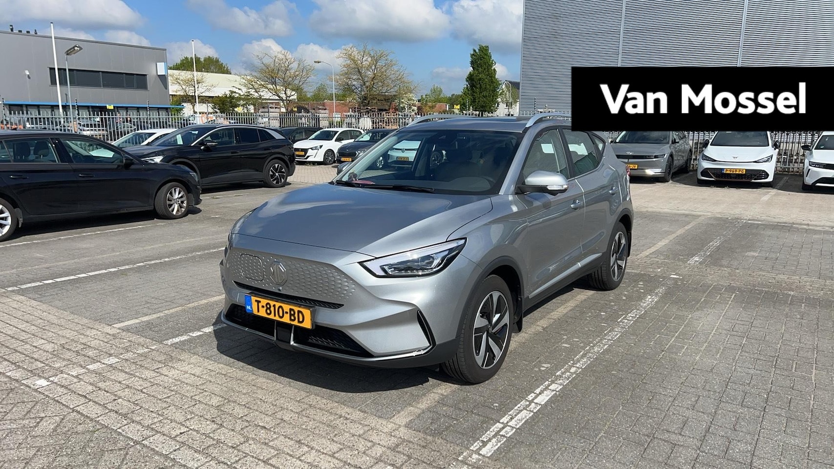 MG ZS - Long Range Luxury 70 kWh - AutoWereld.nl