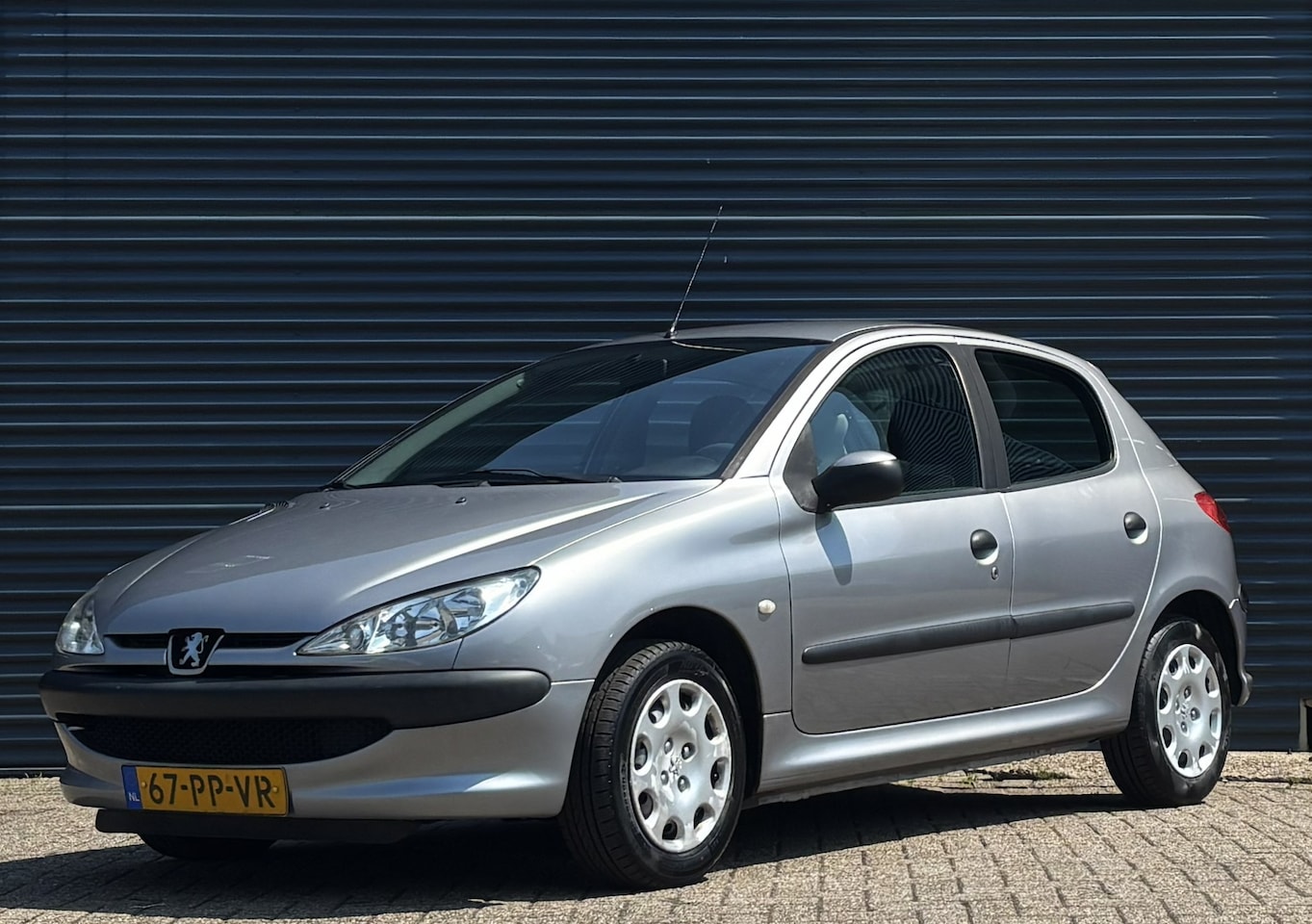 Peugeot 206 - 1.1 60PK 5DRS - AutoWereld.nl