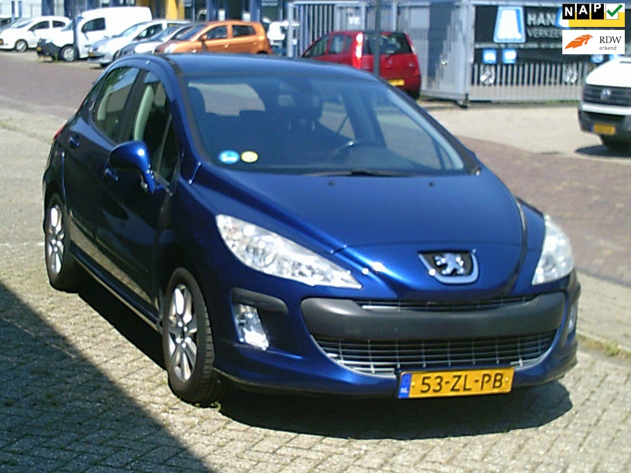 Peugeot 308 - 1.6 VTi XS Airco Pano LM-V Cruise Trekhaak - AutoWereld.nl