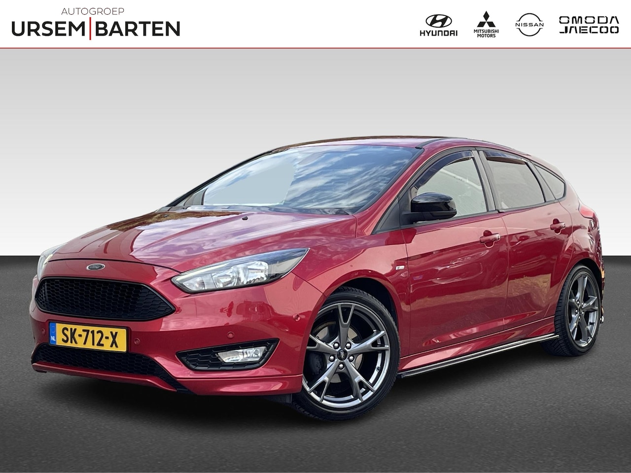 Ford Focus - 1.0 ST-Line | Airco | Armsteun voor | Centrale deurvergrendeling met afstandsbediening - AutoWereld.nl
