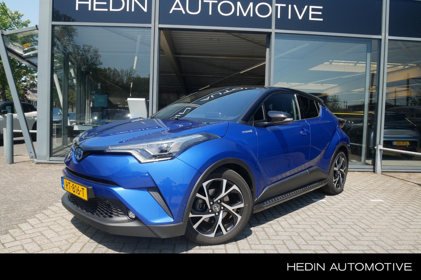 Toyota C-HR - 1.8 Hybrid Bi-Tone | Keyless Enrty | Camera | PDC V+A | Dodehoek Sensoren | Stoel/Stuur Ve - AutoWereld.nl