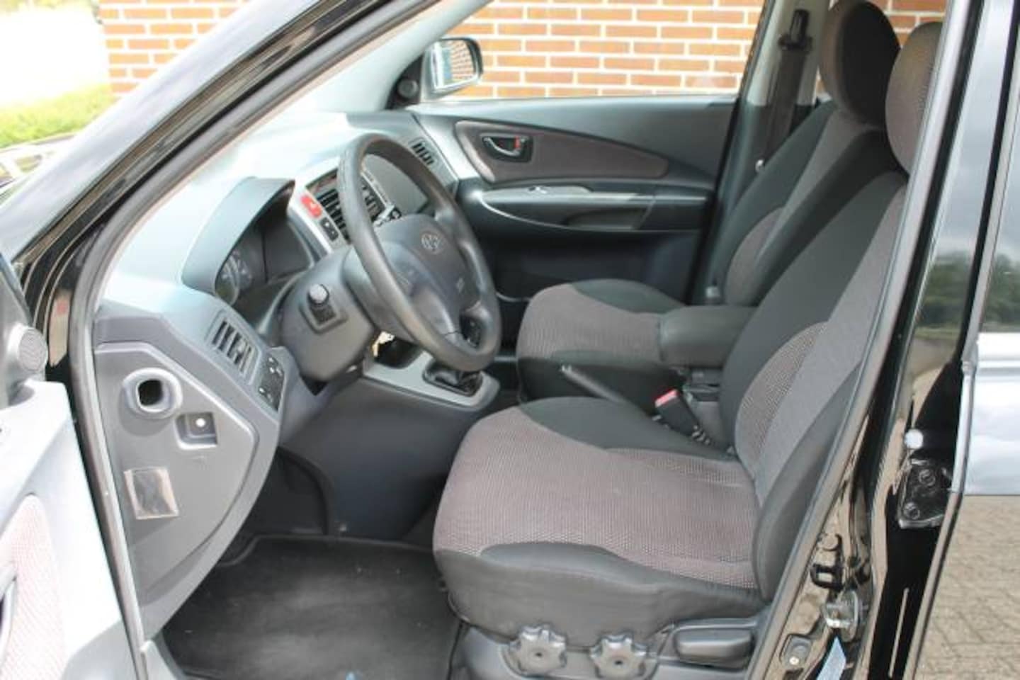 Hyundai Tucson - 2.0 I 2WD Dynamic