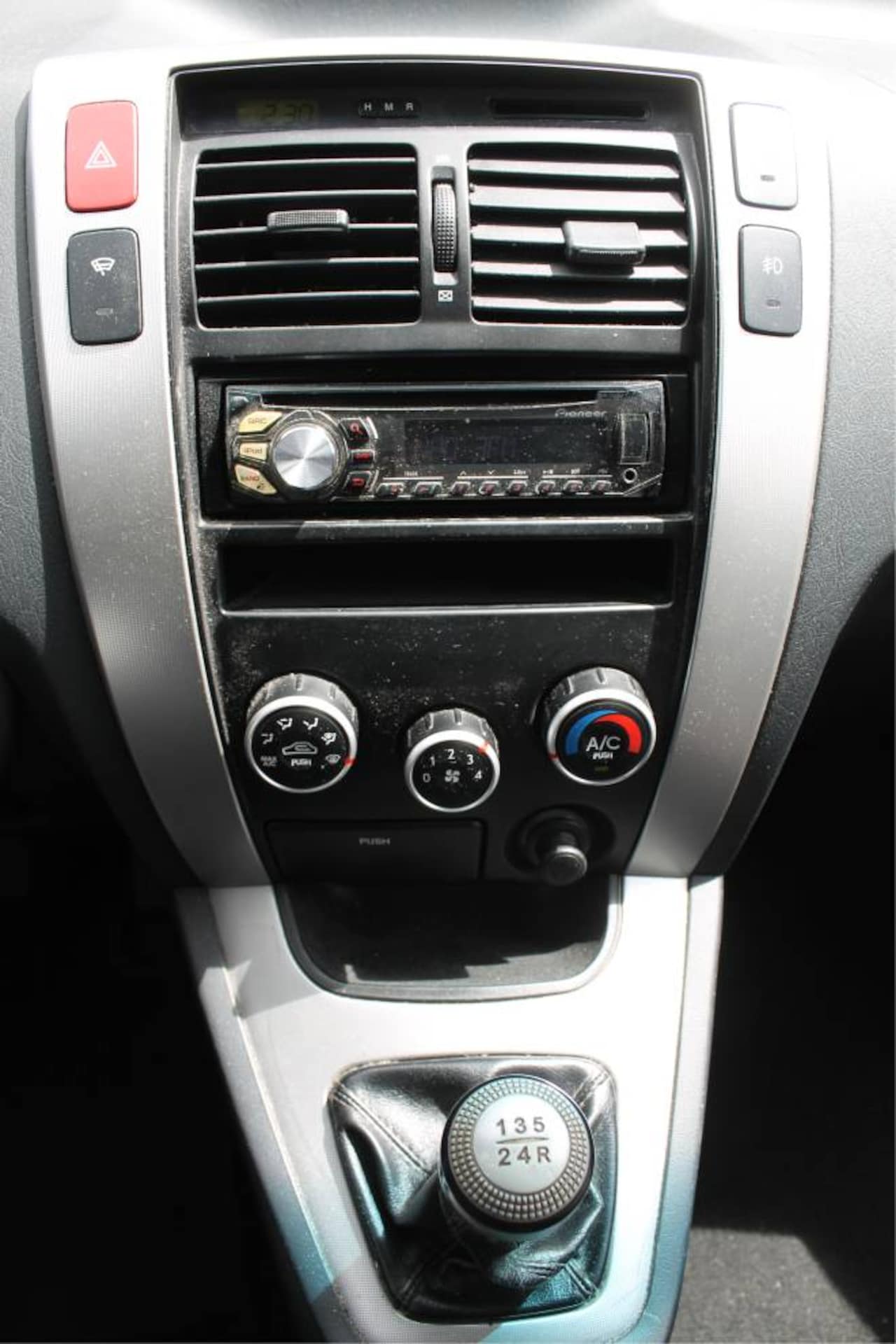 Hyundai Tucson - 2.0 I 2WD Dynamic