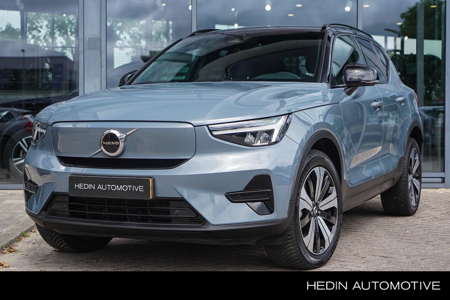 Volvo XC40 - Recharge Core | Cruise Control | Stoel & Stuurverwarming | Google Services | All Season Ba - AutoWereld.nl