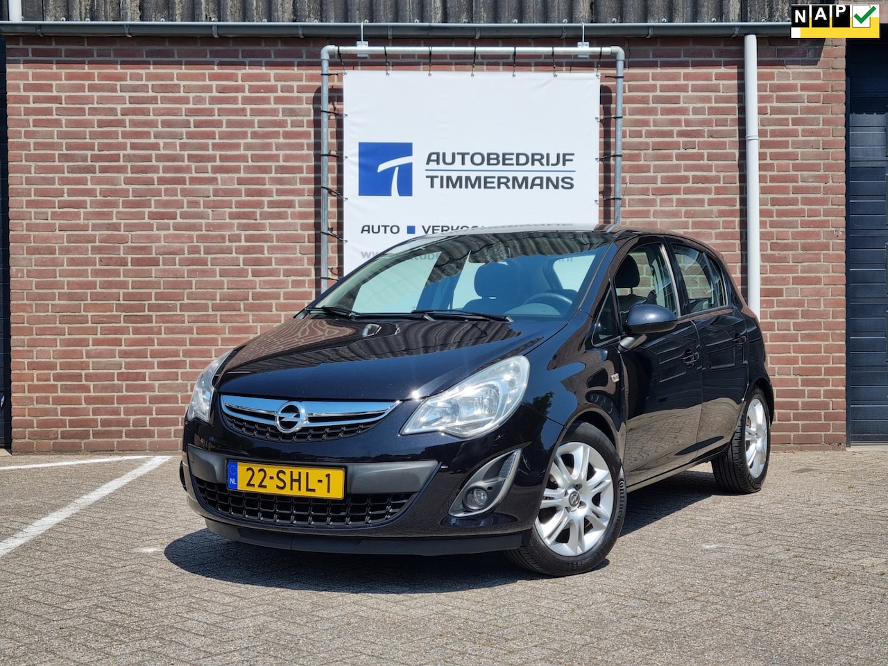 Opel Corsa - 1.4-16V Edition Trekhaak - AutoWereld.nl