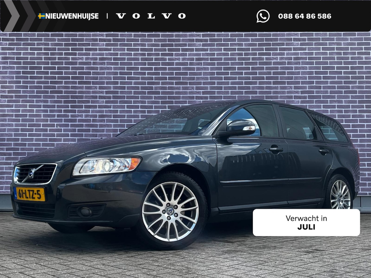 Volvo V50 - 2.0 Sport | Navigatie | Bluetooth | Parkeersensoren | High Performance Audio | Lichtmetale - AutoWereld.nl