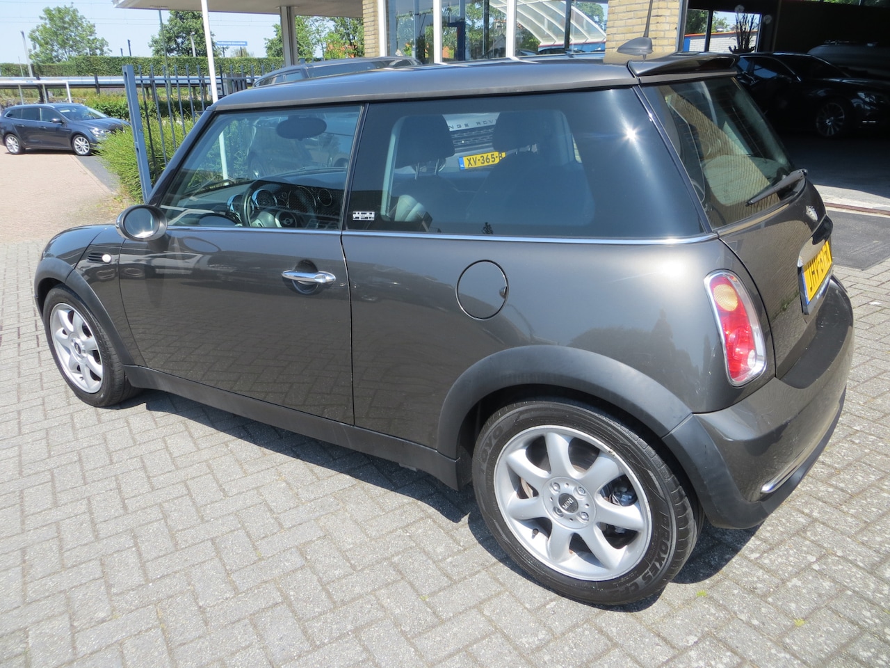 MINI 3-Deurs - 1.6 One PARK LANE-NAVI-LEER-AUTOMAAT! - AutoWereld.nl
