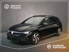 Volkswagen Golf - GTE 1.5 TSI eHybrid 272pk DSG Automaat Trekhaak, Lederen bekleding, Adaptive cruise contro
