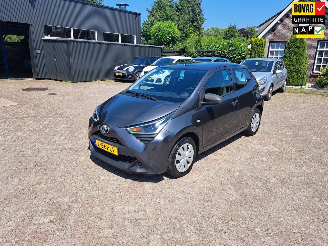 Toyota Aygo - 1.0 VVT-i x-fun 1.0 VVT-i x-fun - AutoWereld.nl