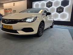 Opel Astra - 1.2 Design & Tech I CAMERA I NAVI I DODENHOEK ASSISTENTIE