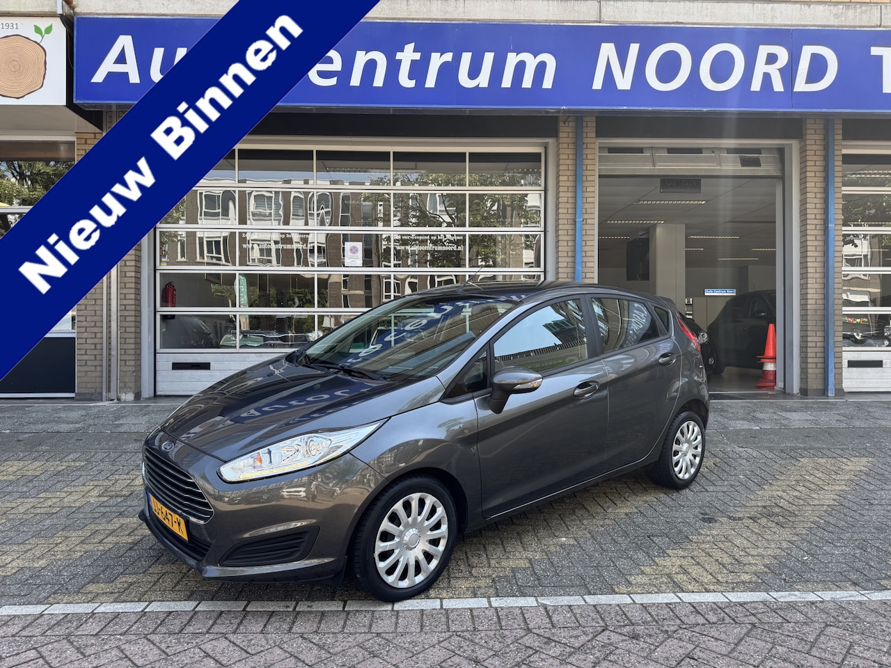 Ford Fiesta - 1.0 Style 40427KM! NAP | Navigatie | Airco | 5 Deurs | Bluetooth | Dealeronderhouden | - AutoWereld.nl