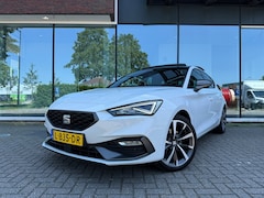 SEAT Leon - 1.5 eTSI FR Launch Edition - Pano/schuifdak - Navi - Climate - LED - Org.NL