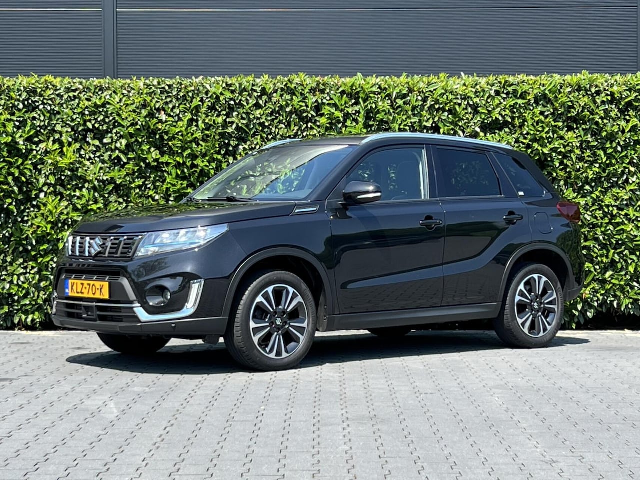 Suzuki Vitara - 1.4 Boosterjet Style Smart Hybrid 1.4 Boosterjet Style Smart Hybrid, FACELIFT, PANORAMADAK, LEDER/ALCANTARA, CAMERA, NAVIGAT - AutoWereld.nl