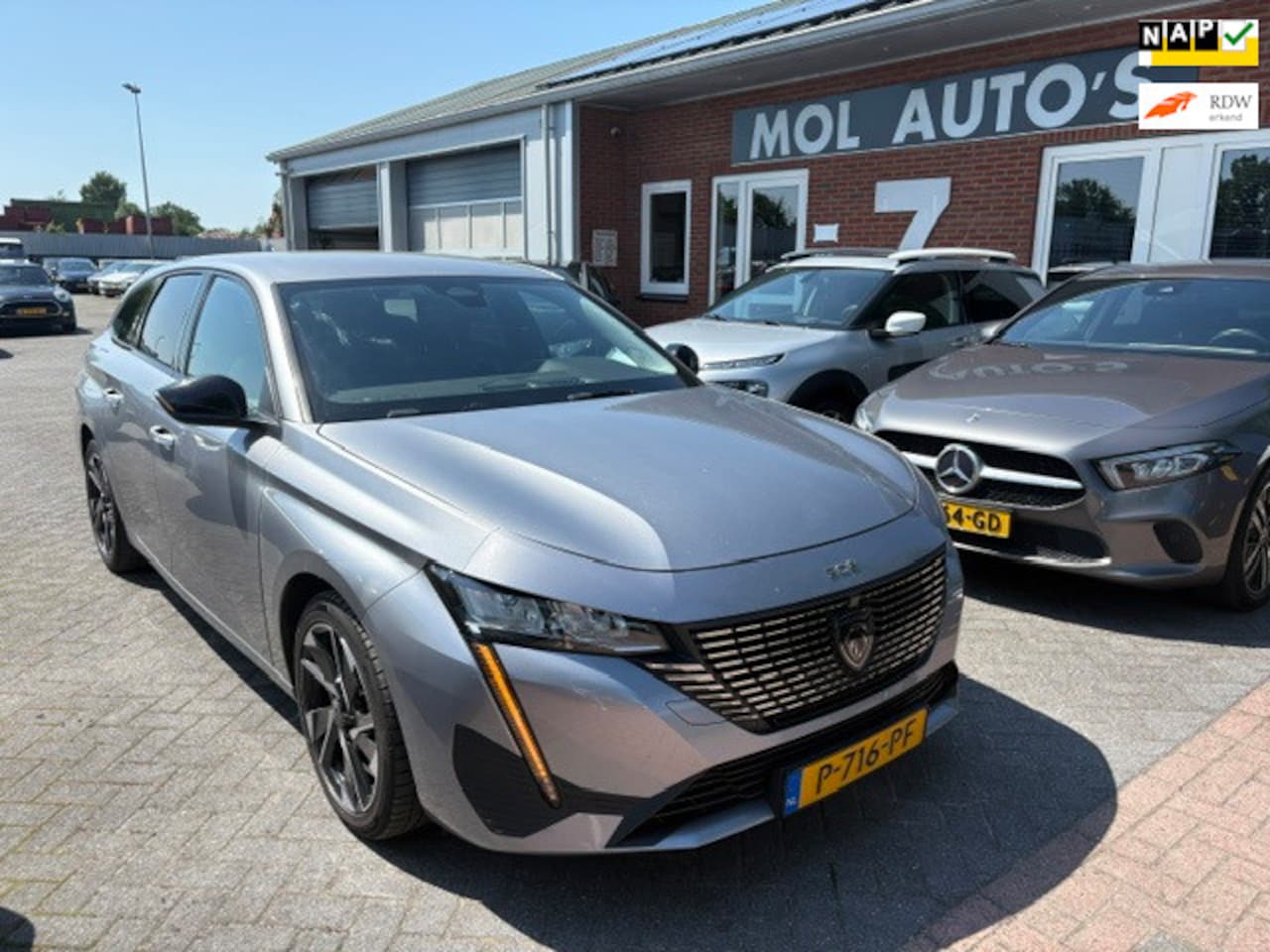 Peugeot 308 SW - 1.2 PureTech Allure Pack Business 1.2 PureTech Allure Pack Business , APK 03-2028 - AutoWereld.nl