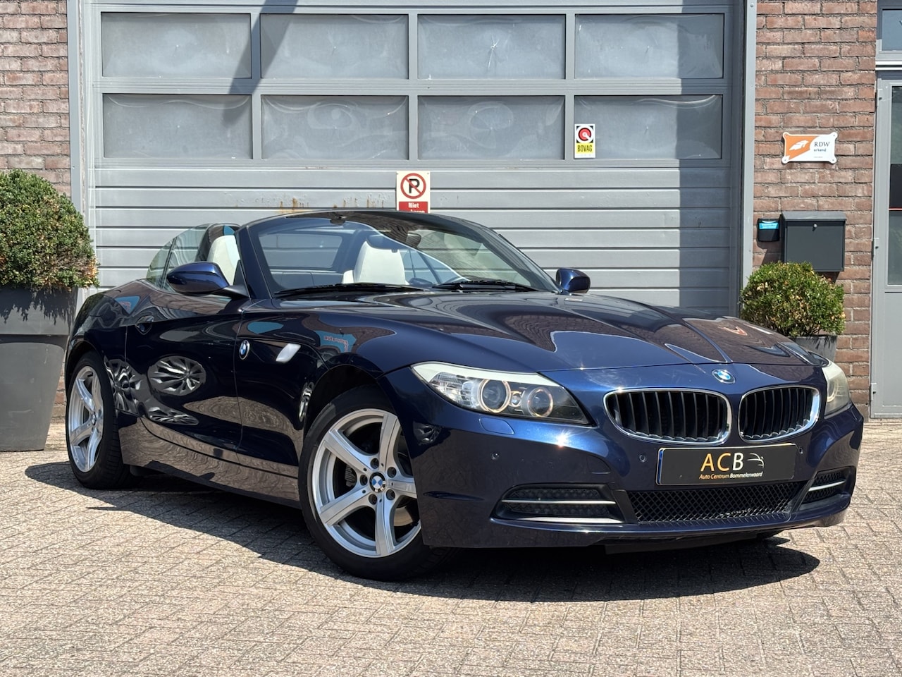 BMW Z4 Roadster - sDrive23i Executive 6 cilinder - AutoWereld.nl