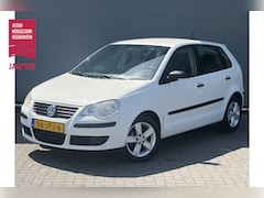 Volkswagen Polo - BJR 2009 1.4 TDI 70 PK Trendline 96 DKM NAP | CV | LMV | 5-DEURS | RADIO-CD