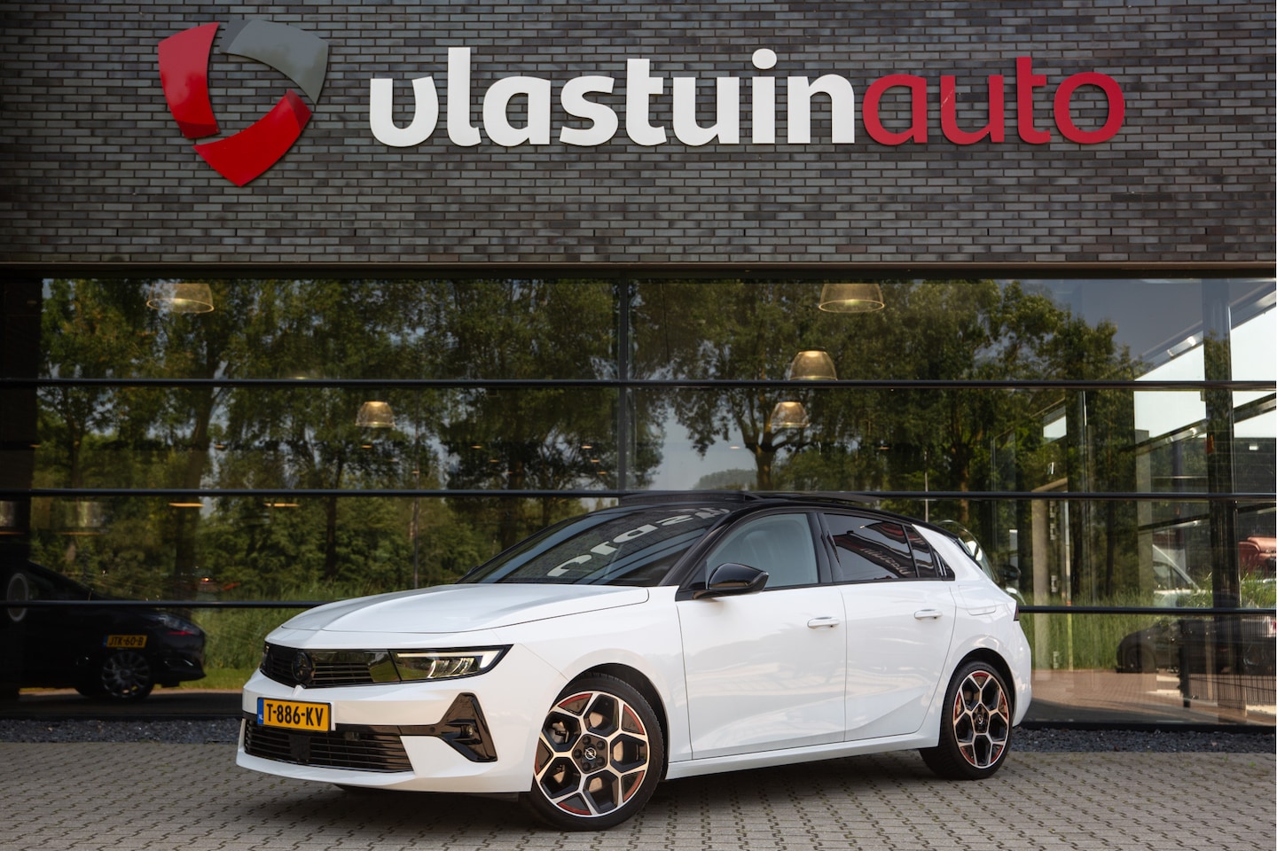 Opel Astra - 1.6 Hybrid GS Line 1.6 Hybrid GS Line , Panoramadak, Adap. cruise, - AutoWereld.nl
