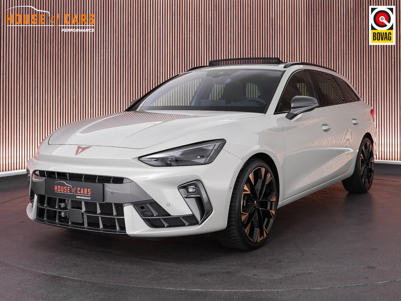 CUPRA Leon Sportstourer - 1.5 TSI e-Hybrid Business |pano|memory|ACC|Apple Carplay|stoel & stuurverwarming|LED|blind - AutoWereld.nl