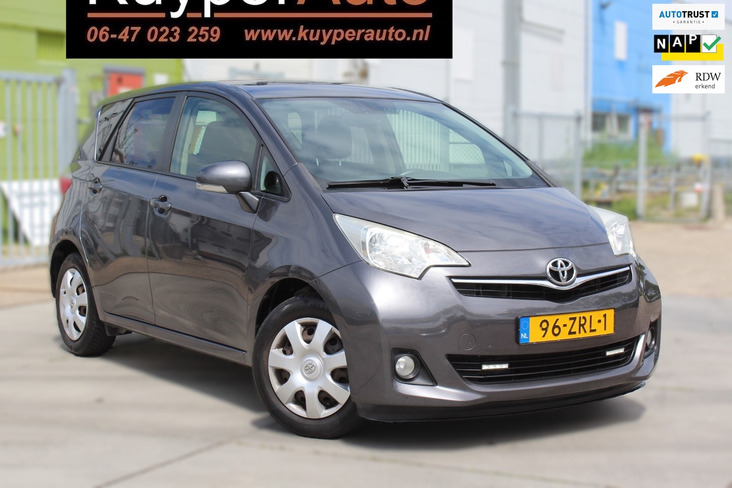 Toyota Verso S - 1.3 VVT-i Dynamic NETTE AUTOMAAT LAGE KM NAP 2E EIG trekhaak - AutoWereld.nl