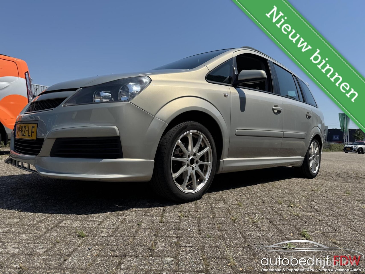 Opel Zafira - 1.8/7PERS./TREKHAAK/LM VELGEN/NAP/ - AutoWereld.nl