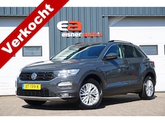 Volkswagen T-Roc - 1.0 TSI Style | CLIMATE | TREKHAAK | CARPLAY | ACC | NAVI |