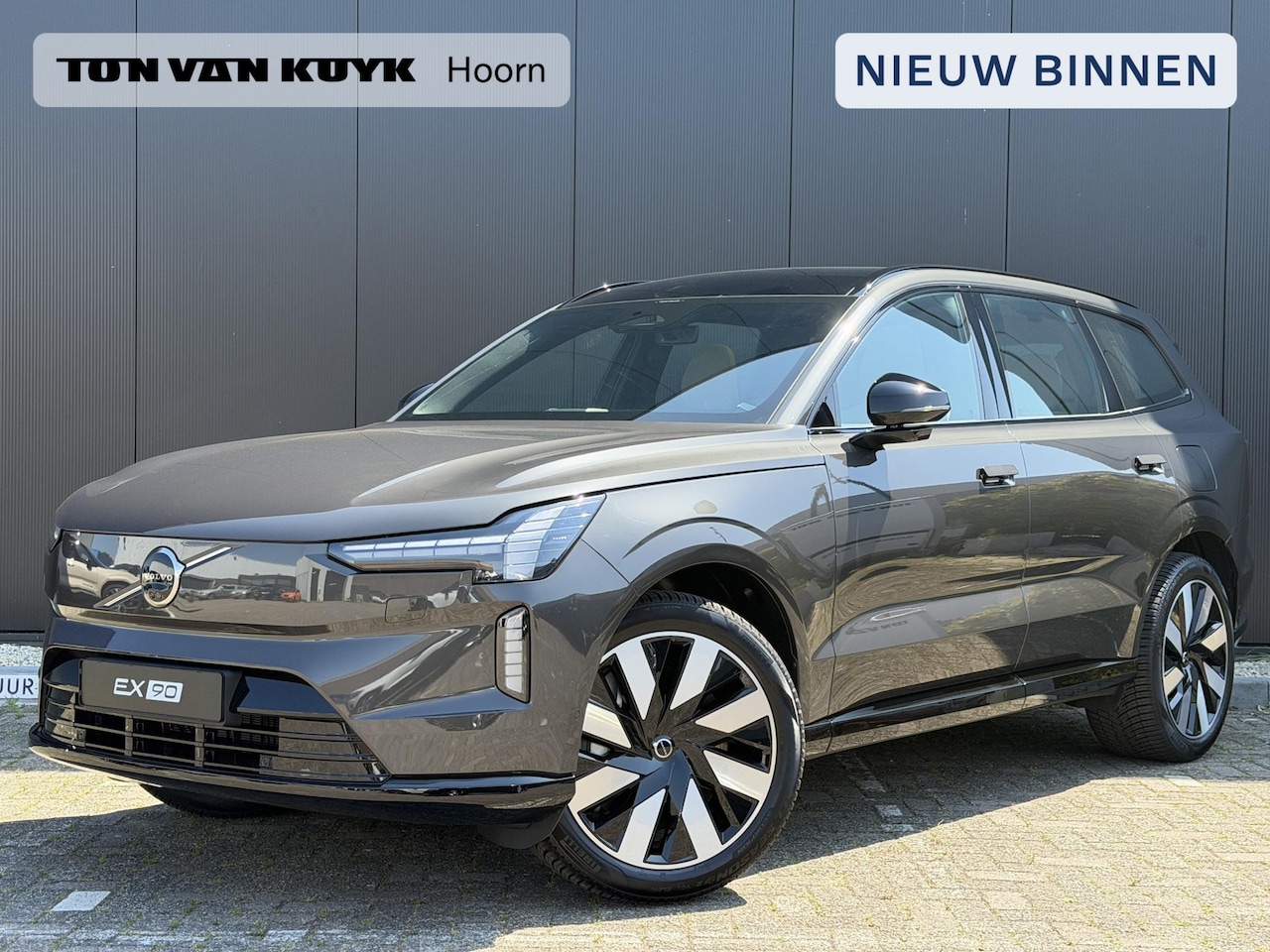 Volvo EX90 - Single Motor Plus 7p. 92 kWh 21 inch lichtmetaal / all-season banden / elektrochromatisch - AutoWereld.nl