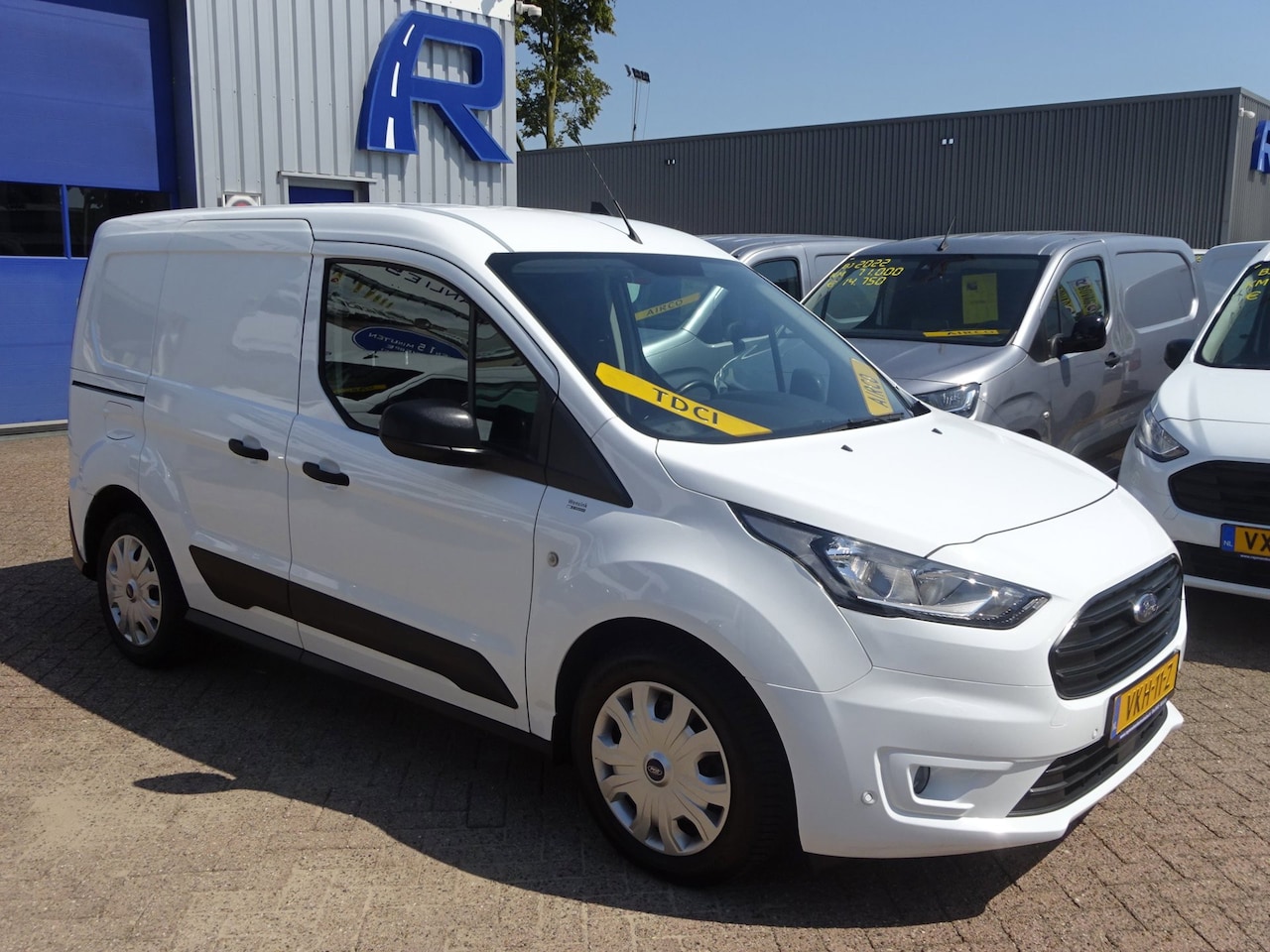 Ford Transit Connect - 1.5 EcoBlue L1 Trend AIRCO SCHUIFDEUR PDC TREKHAAK - AutoWereld.nl