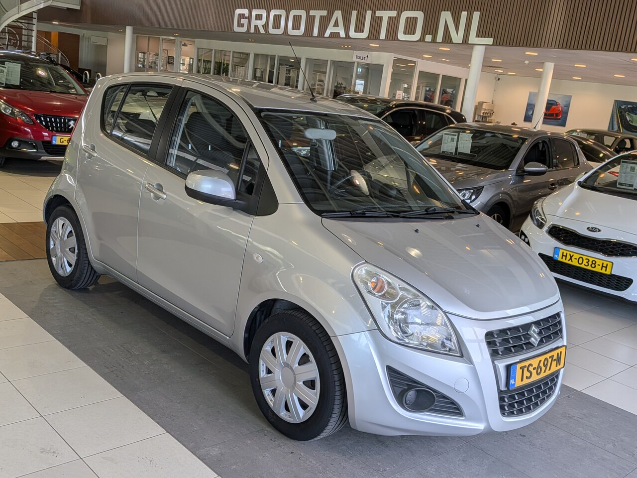 Suzuki Splash - 1.0 VVT Exclusive EASSS Airco, Stuurbekrachtiging - AutoWereld.nl