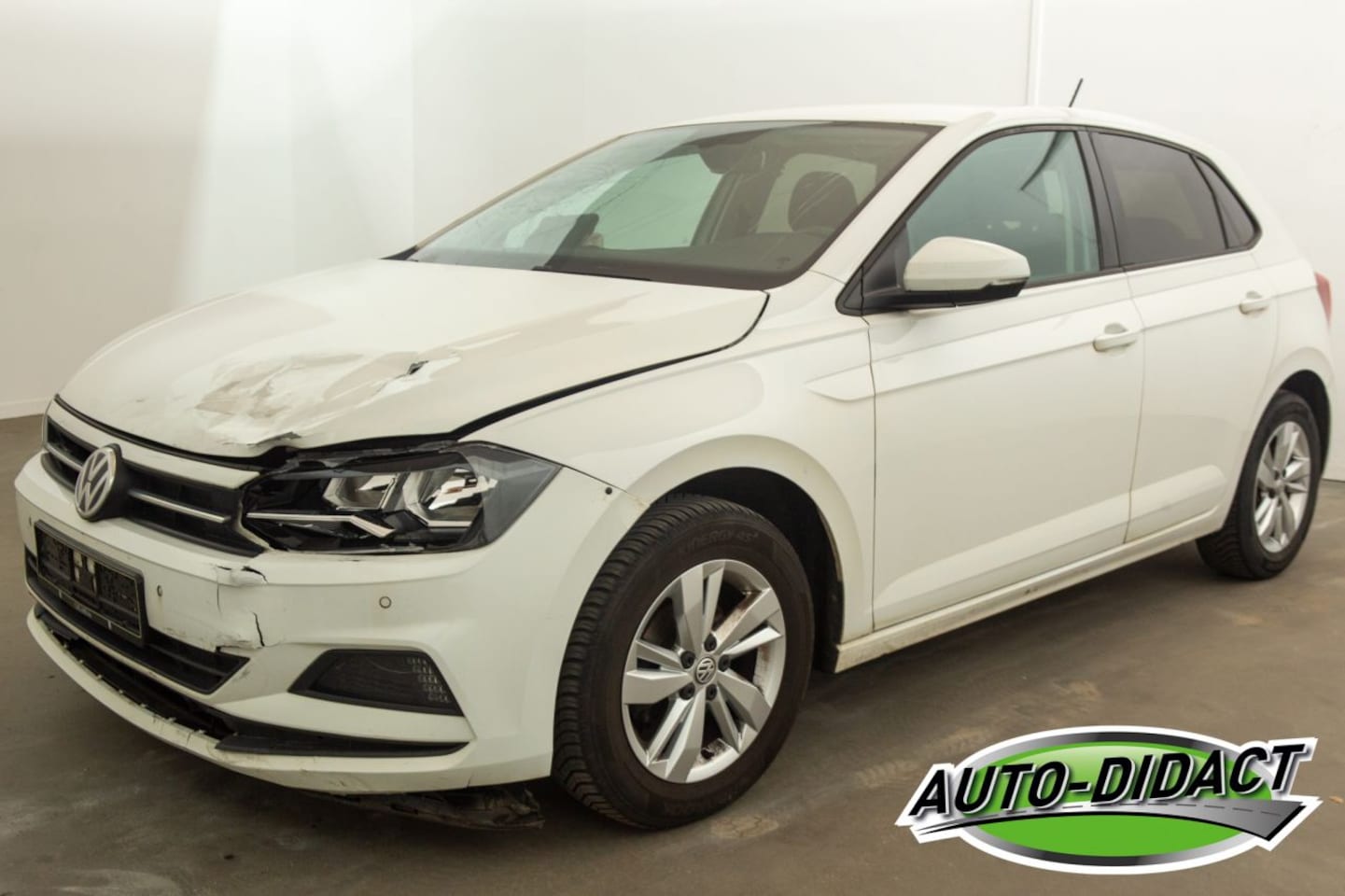 Volkswagen Polo - 1.0 TSI 70kW Navi Clima Comfortline - AutoWereld.nl