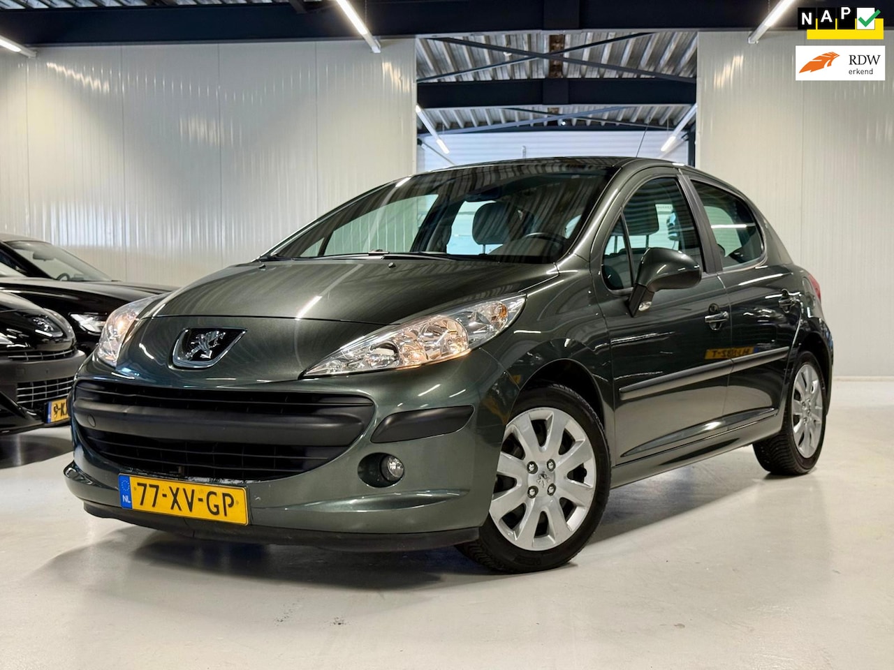 Peugeot 207 - 1.6 XT 120PK Automaat |Airco!! - AutoWereld.nl